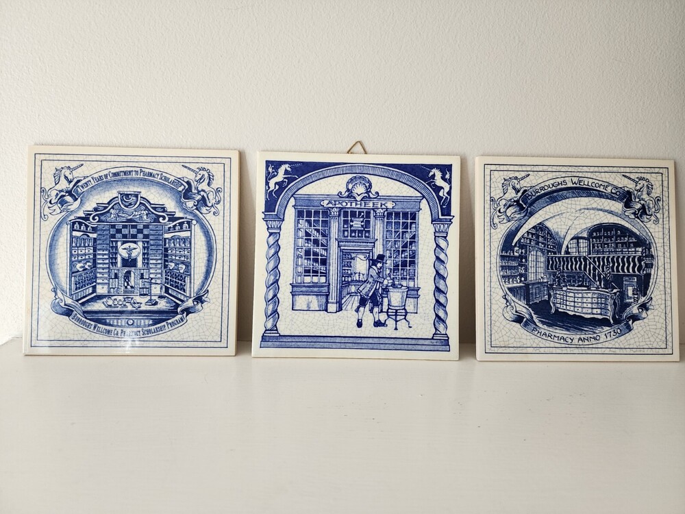 Royal Delft 17th Century Apotheek Apothecary Tiles No Box - EUC - LOT OF 3 Rare